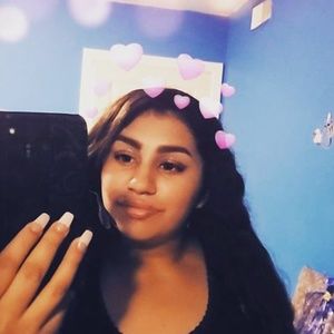 Meet your Posher, Liz